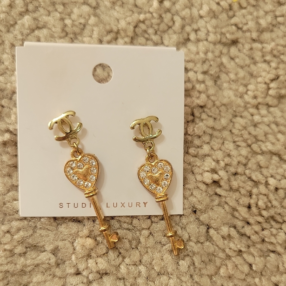 Gold Key Earrings with Crystals